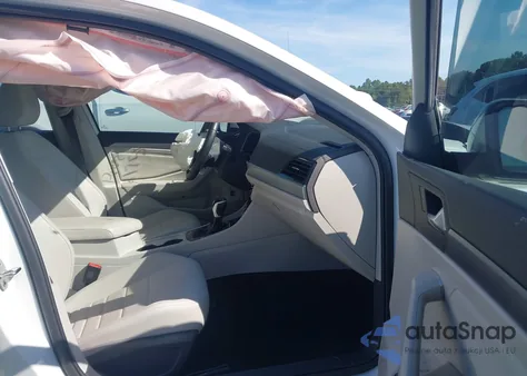 2023 Volkswagen Jetta 1.5T Se z USA, uszkodzony, nr VIN 3VW7M7BU7PM039541